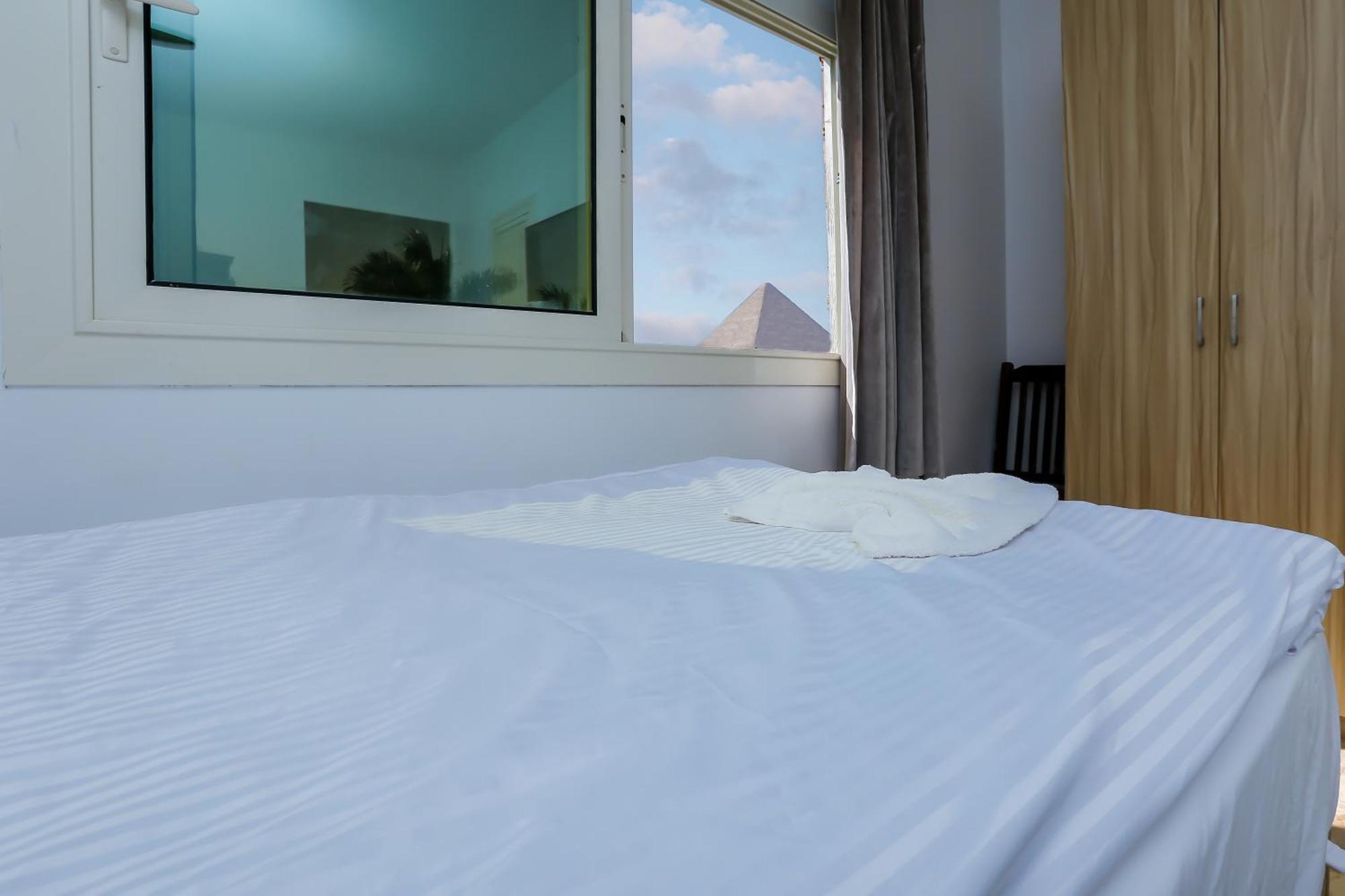 Makadi Pyramids View Hostel Kafrat al Jabal Luaran gambar